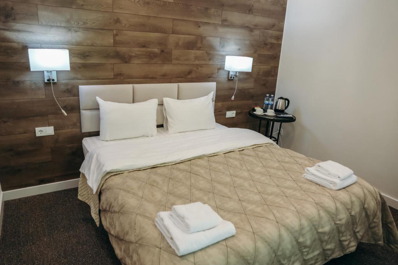 7 Boutique Hotel Ustʼ-Kamenogorsk Eksteriør billede